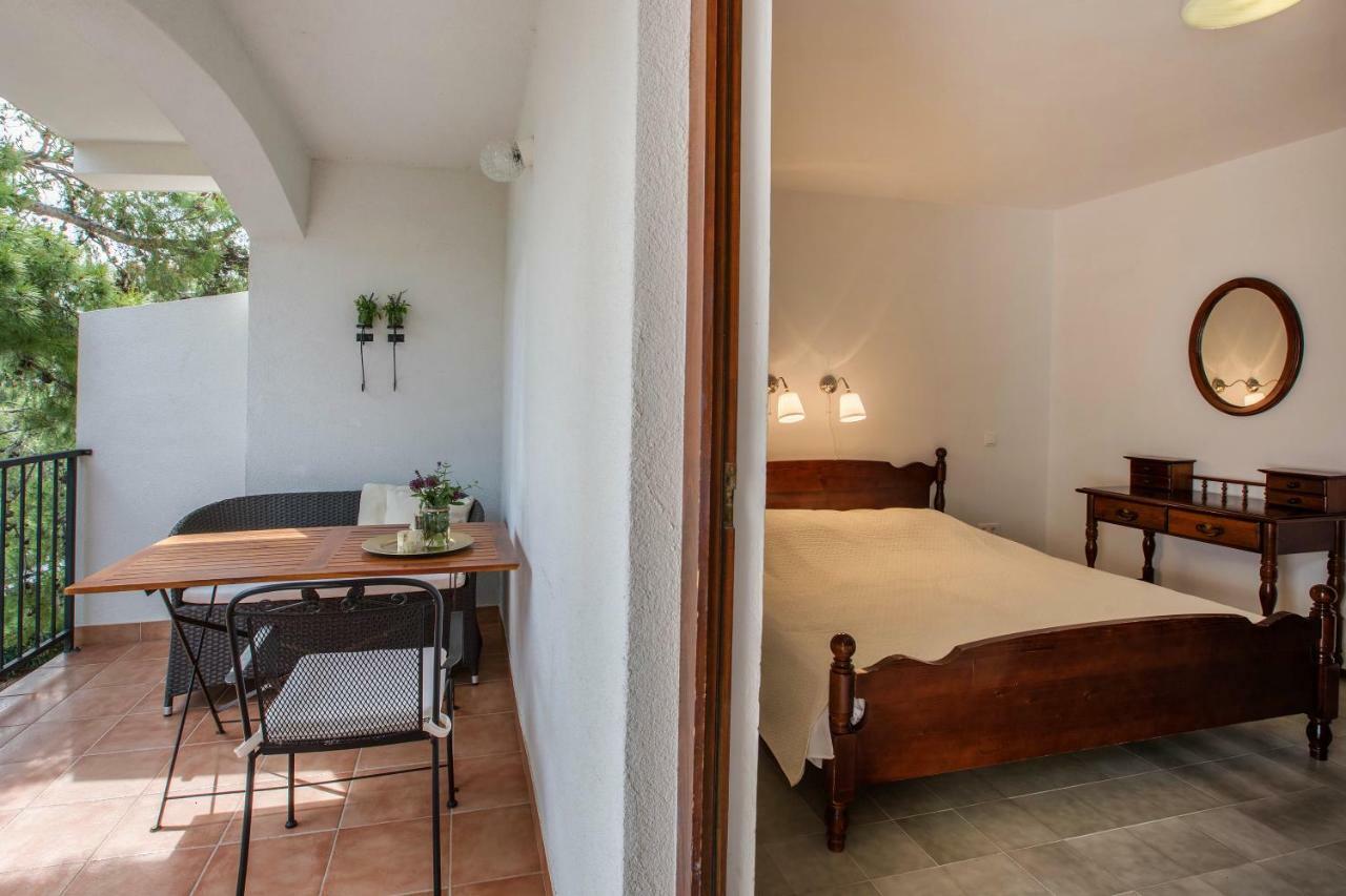 Villa Pod Borom Света Неделя Екстериор снимка